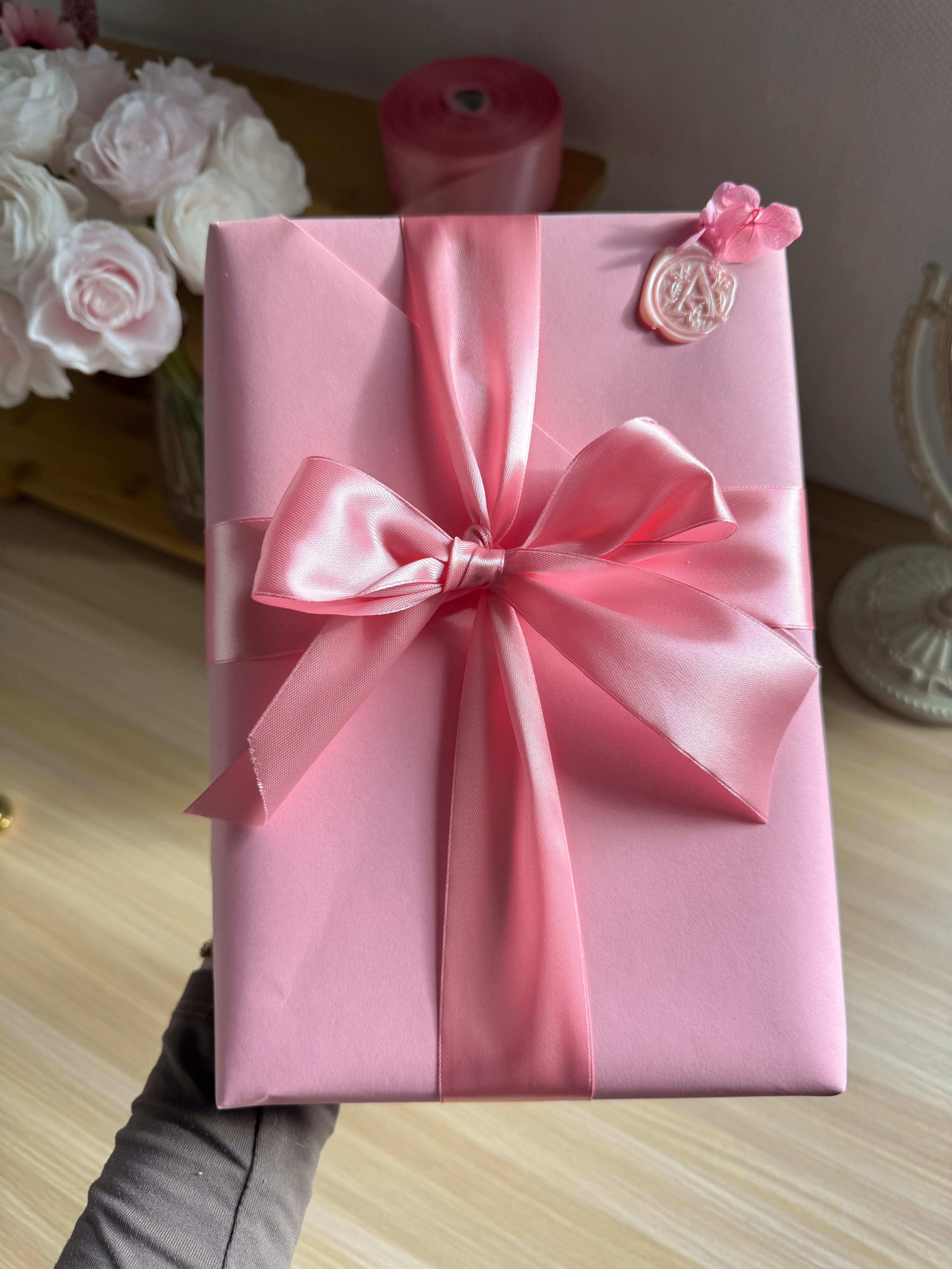 Blind Date With A Book - Sapphic